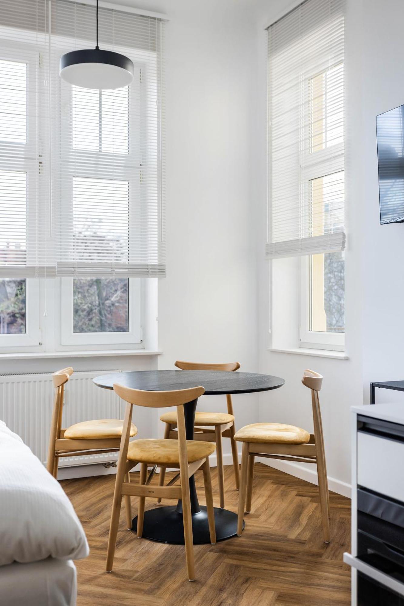 Przytulne I Komfortowe Studia Very Berry W Poznaniu By Noclegi Renters 外观 照片